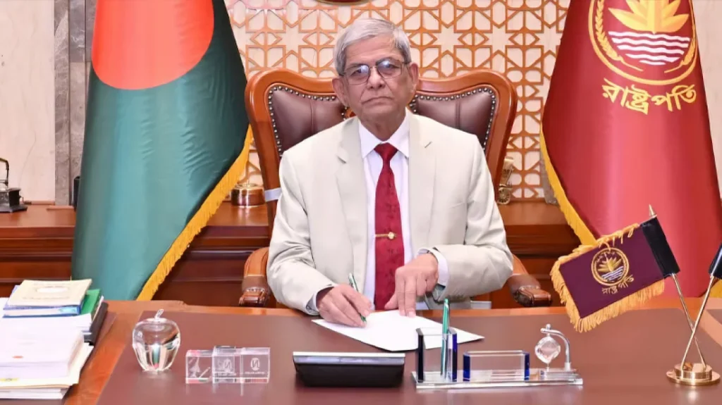 রাষ্ট্রপতি মির্জা ফখরুল ইসলাম আলমগীর।